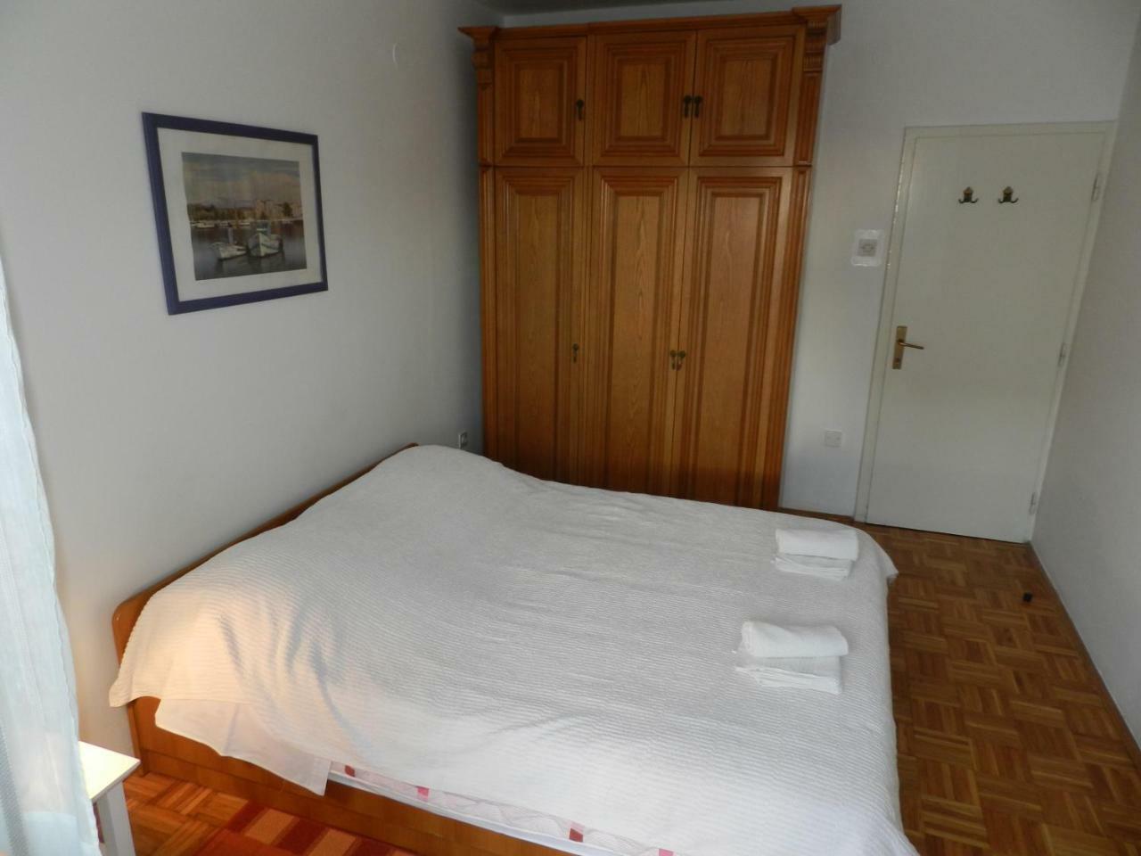 Levak Apartments - Apt. 2 Pjescana Uvala Kültér fotó
