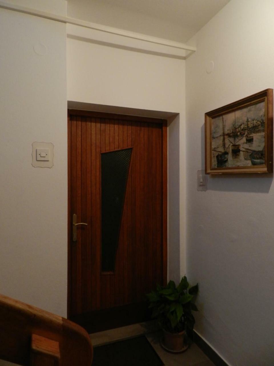 Levak Apartments - Apt. 2 Pjescana Uvala Kültér fotó